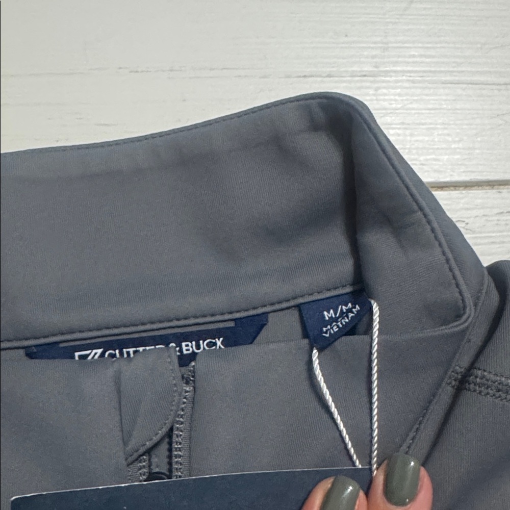 Cutter & Buck Pullover - Picture 4 of 5